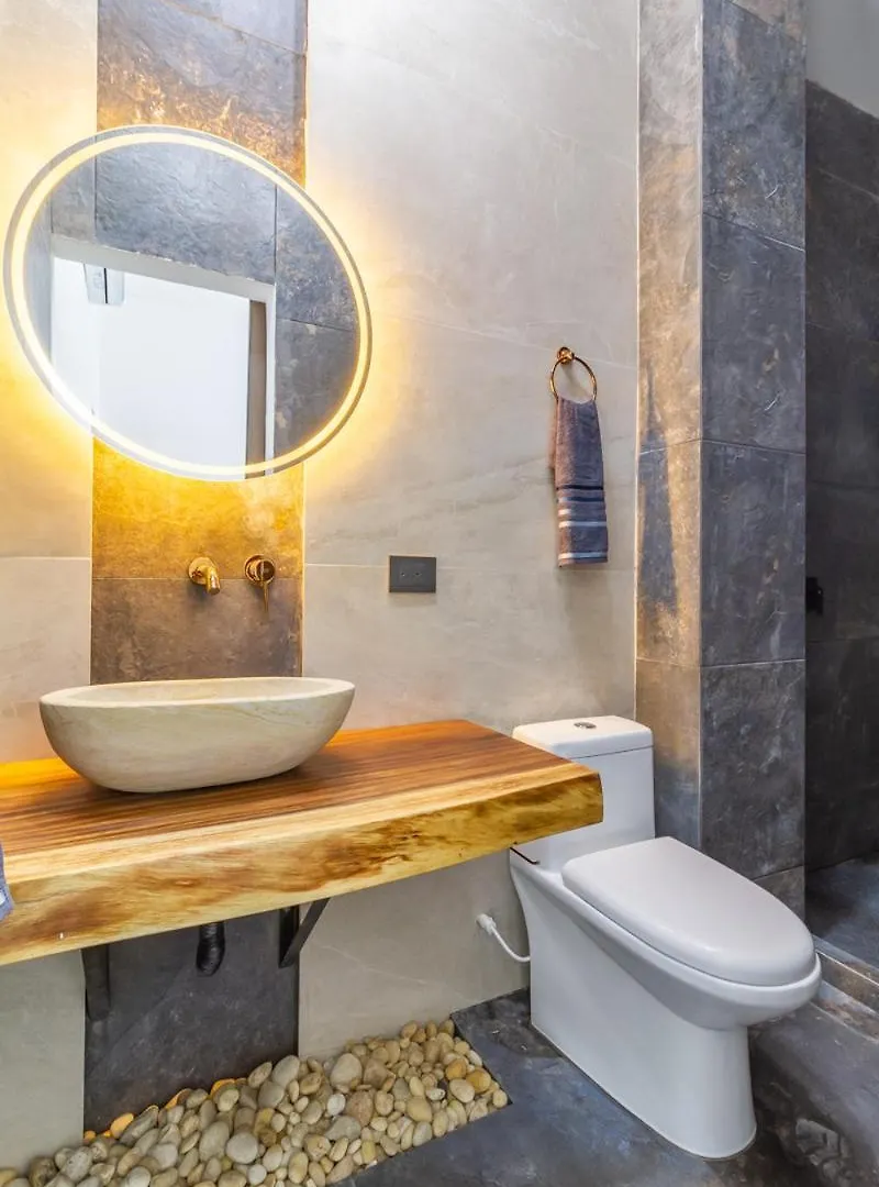아파트 6 Bedroom With Jacuzzi 1 Block From Lleras P10 메딜린